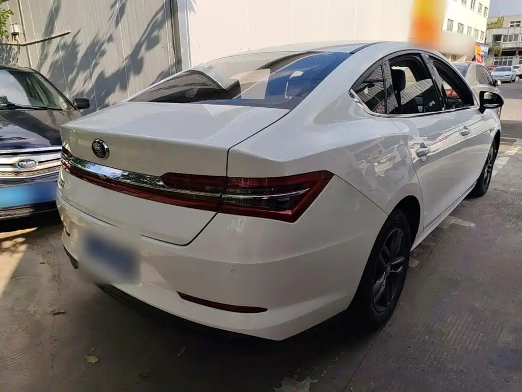 Qin Pro 2020 Transcend Edition 1.5TI Manual Luxury Model купить на сайте DeffCars