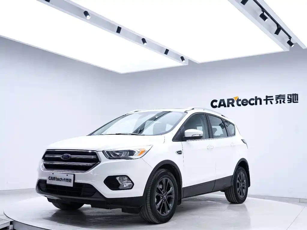 Escape 2019 EcoBoost 180 two-wheel drive platinum airfoil National VI купить на сайте DeffCars