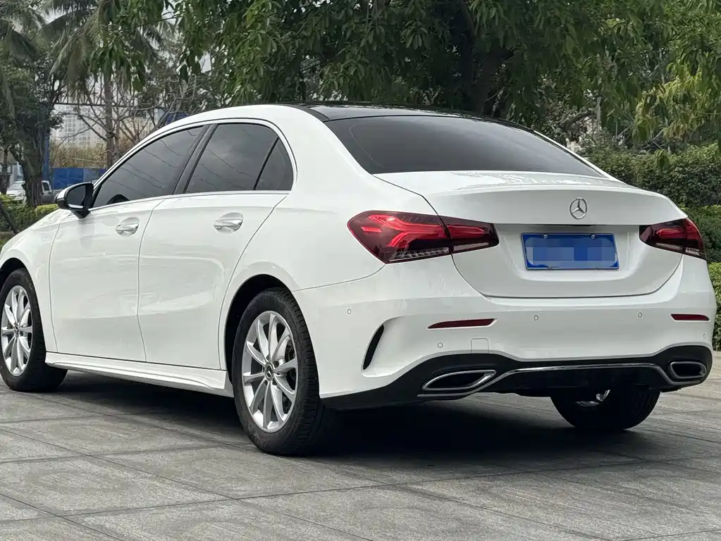 Mercedes-Benz A-Class 2020 A 200 L Sports Sedan купить на сайте DeffCars