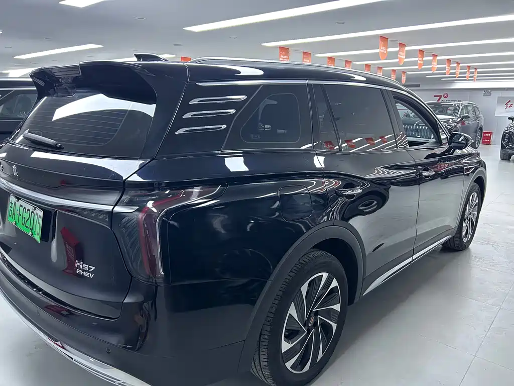 Hongqi HS7 PHEV 2024 2.0T PHEV four-wheel drive Qichang version 6 seats купить на сайте DeffCars