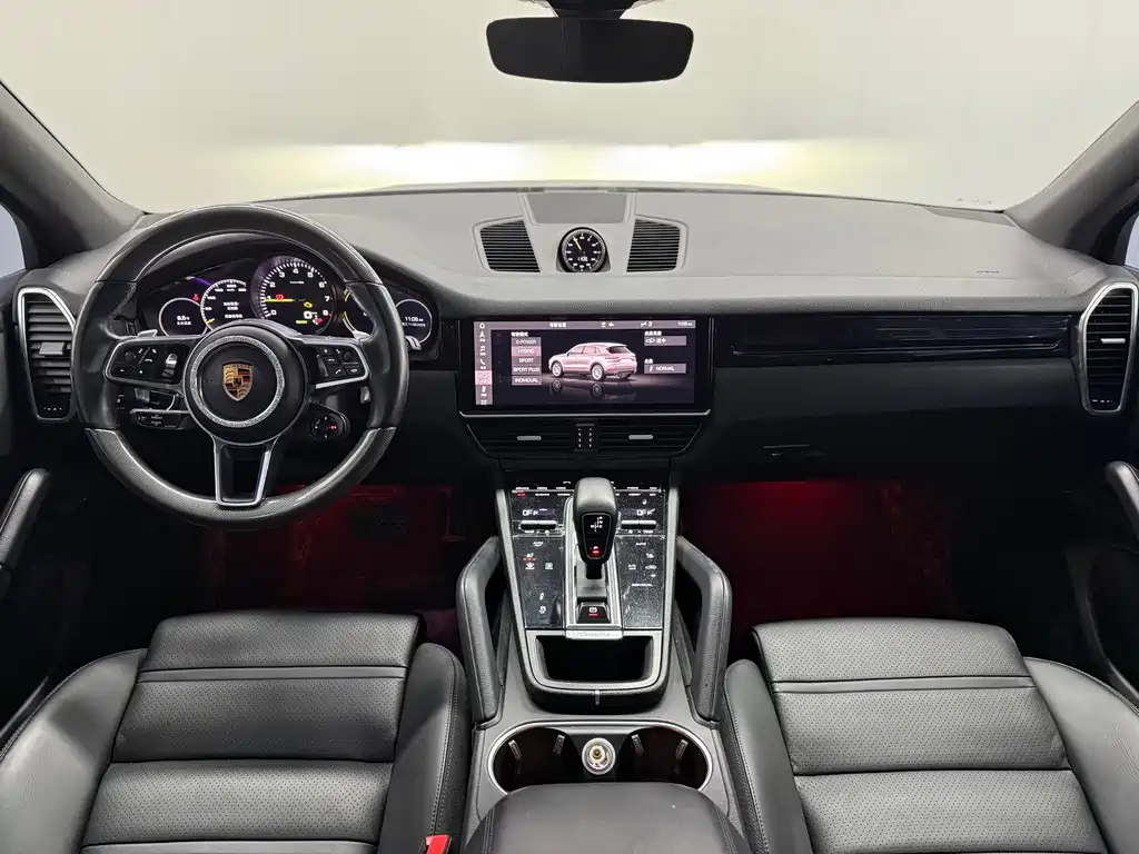Cayenne New Energy 2020 Cayenne E-Hybrid 2.0T купить на сайте DeffCars