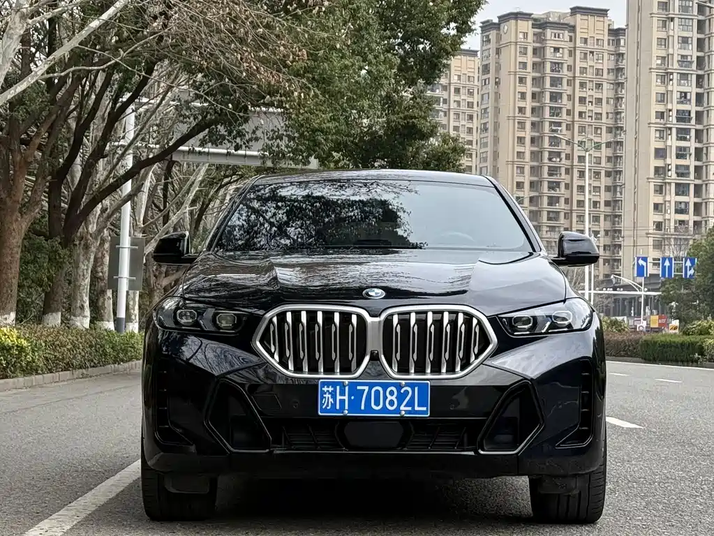 BMW X6 2023 xDrive40i Exclusive M Sports Package купить на сайте DeffCars