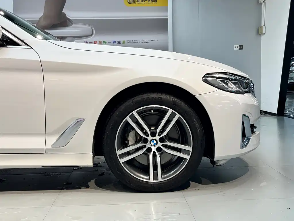 BMW 5 Series 2021 530Li Leading Luxury Package купить на сайте DeffCars