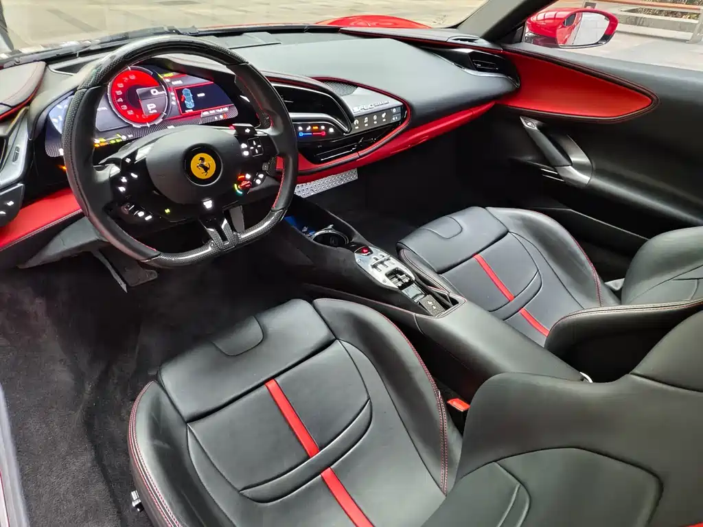 SF90 2020 3.9T V8 Stradale купить на сайте DeffCars