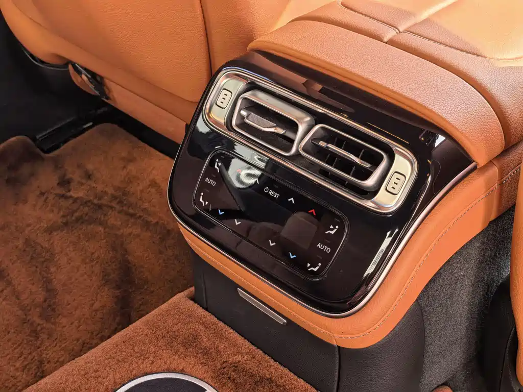 Mercedes-Benz S-Class 2023 facelift S 400 L business model купить на сайте DeffCars