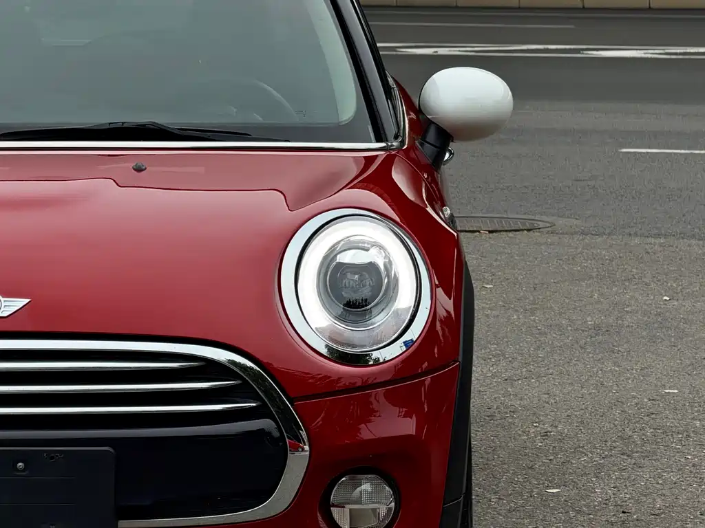 MINI 2016 1.5T COOPER Avant-garde купить на сайте DeffCars