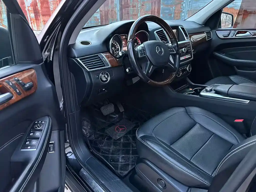 Mercedes-Benz M-Class 2014 ML 320 4MATIC купить на сайте DeffCars