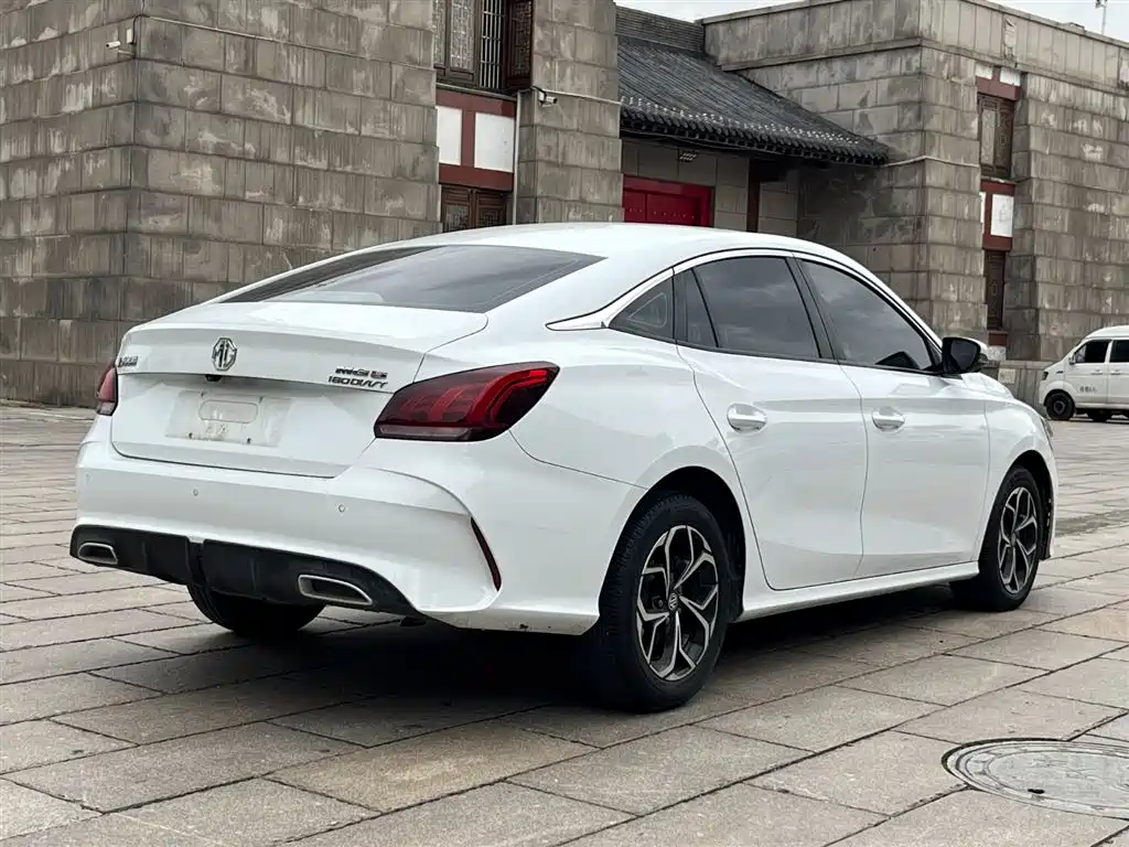 MG5 2021 180DVVT CVT Youth Fashion Edition купить на сайте DeffCars