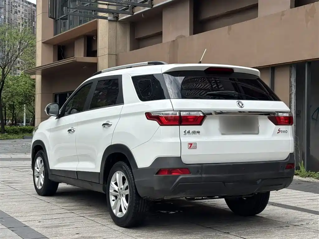 Fengguang S560 2018 1.8L CVT Elite 5-seater купить на сайте DeffCars