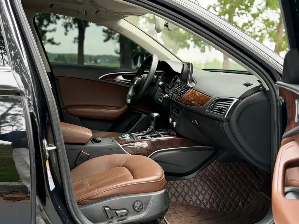 Audi A6L 2014 30 FSI Comfort купить на сайте DeffCars