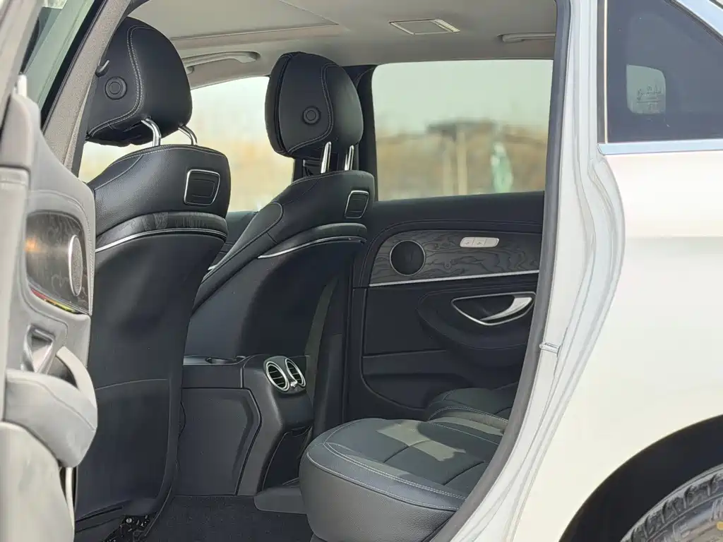 Mercedes-Benz E-Class 2017 E 200 L 4MATIC купить на сайте DeffCars