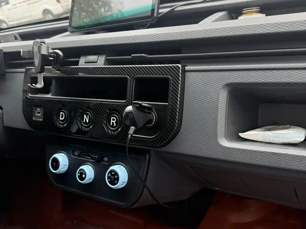 Long-range Xingxiang V 2022 Xingxiang V6E exclusive version long axis Ningde 41.86kWh купить на сайте DeffCars