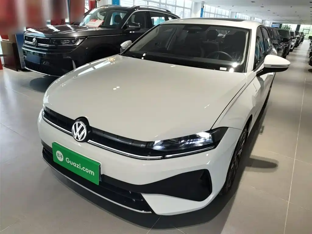 Sagitar 2026 L 300TSI DSG luxury model купить на сайте DeffCars