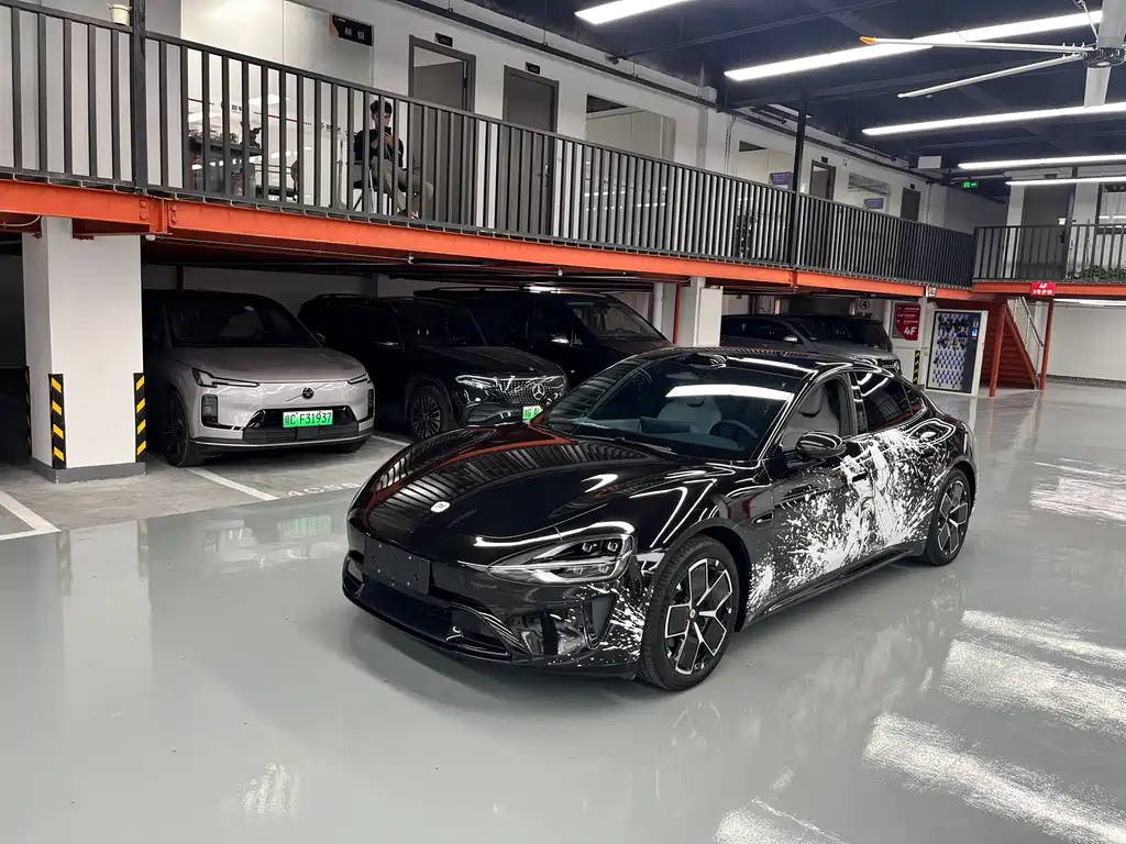Xiaomi SU7 2024 rear-drive ultra-long battery life high-end smart driving Pro version купить на сайте DeffCars