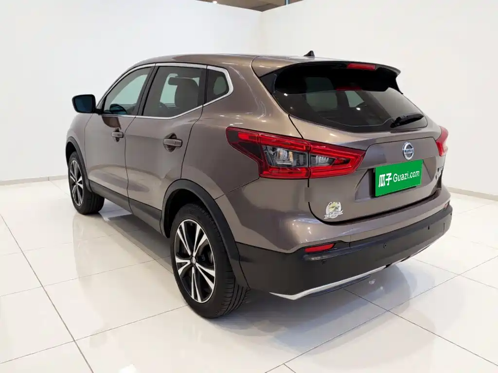 Qashqai 2019 2.0L CVT Deluxe Edition купить на сайте DeffCars