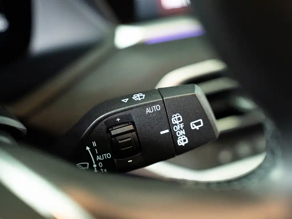 BMW X7 2020 xDrive40i Leading Luxury Package купить на сайте DeffCars