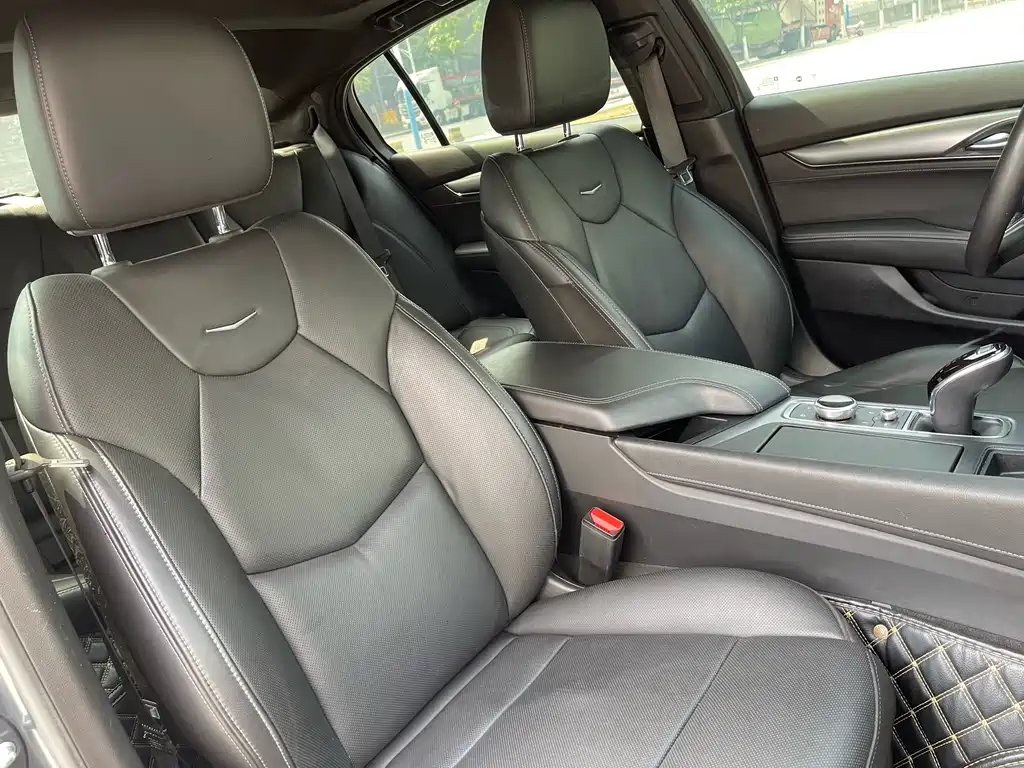 Cadillac CT5 2021 28T luxury model купить на сайте DeffCars