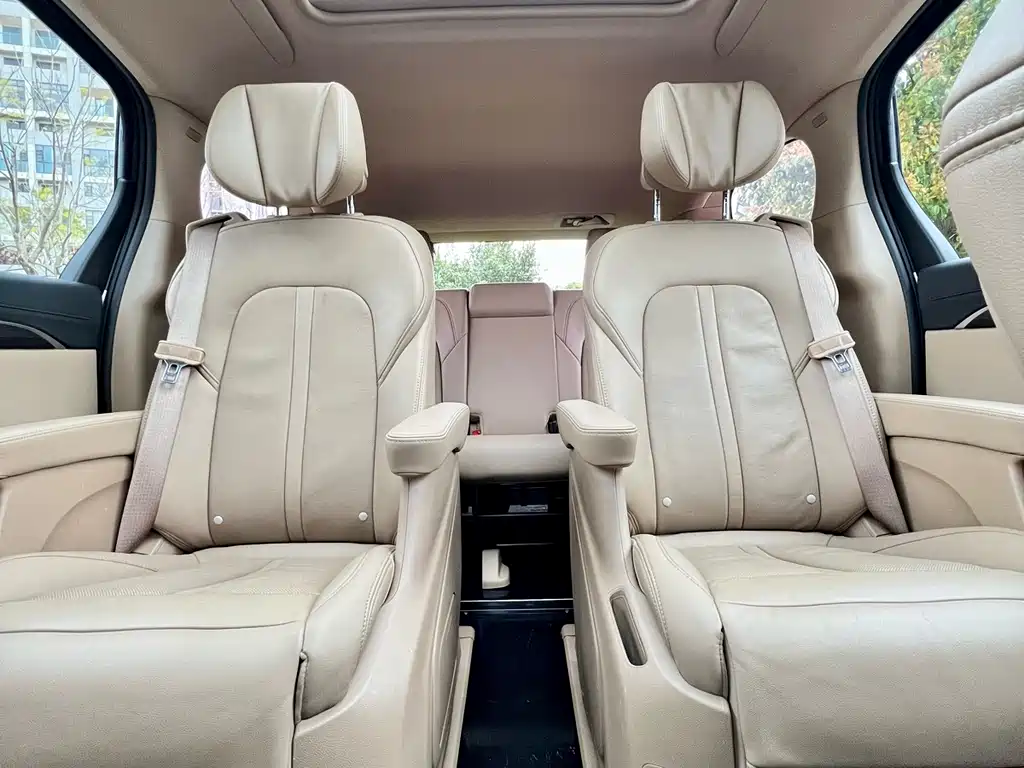 Buick GL8 2021 ES Lu Zun 653T luxury model купить на сайте DeffCars