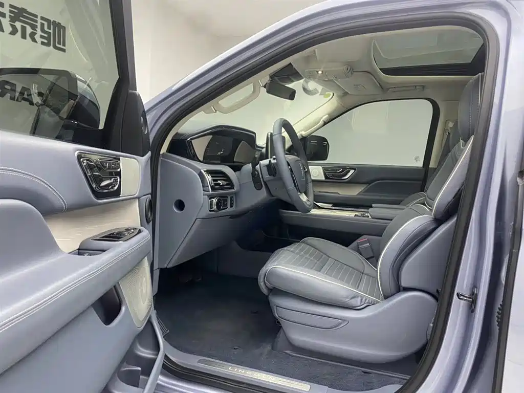 Navigator 2020 3.5T President Series купить на сайте DeffCars