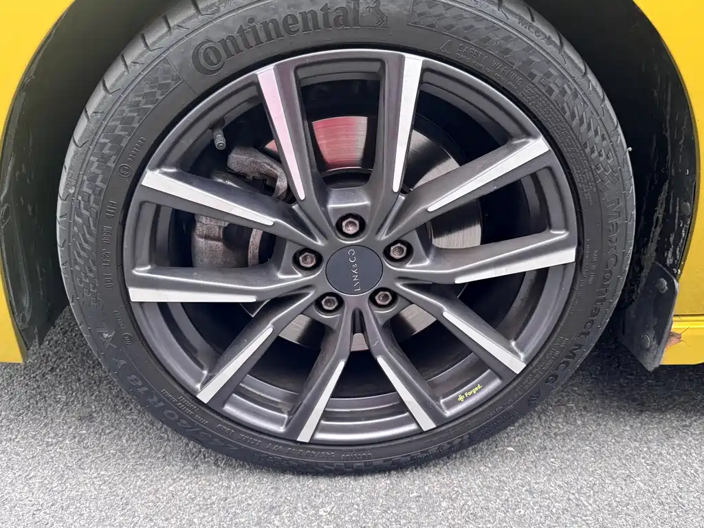 Lynk & Co 03 2019 03+ 2.0TD Automatic Wind Control Edition купить на сайте DeffCars