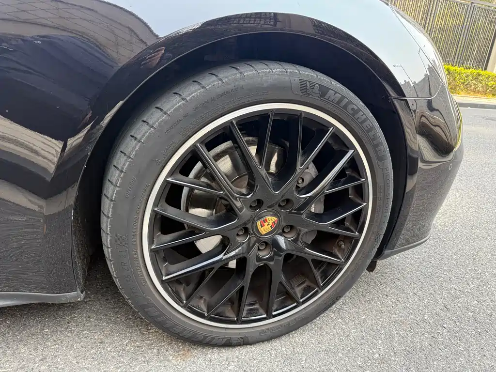 Panamera 2023 Panamera 4 Executive Extended Edition 2.9T купить на сайте DeffCars