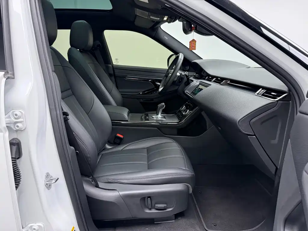 Range Rover Evoque 2020 249PS R-DYNAMIC S Black Sports Edition купить на сайте DeffCars