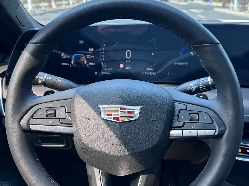 Cadillac CT5 2024 28T Luxury Pro купить на сайте DeffCars