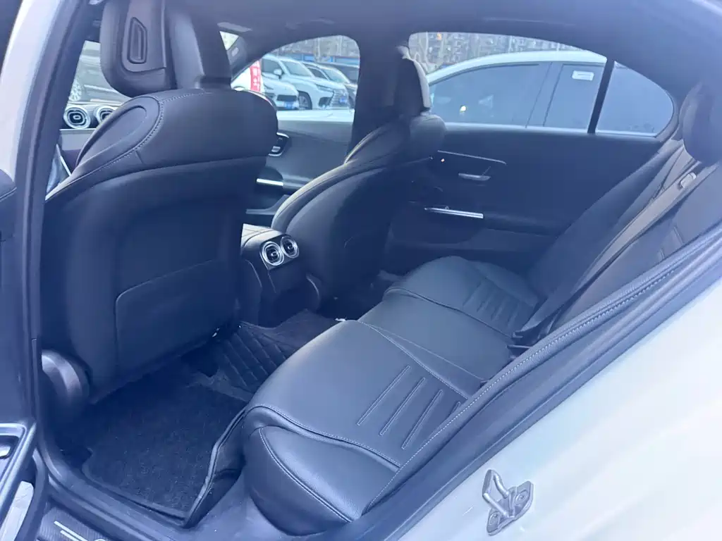 Mercedes-Benz C-Class 2024 C 260 L 4MATIC Sports Edition купить на сайте DeffCars