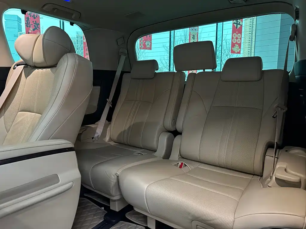 Wilfa 2021 Crown Dual Engine 2.5L HV Premium Edition купить на сайте DeffCars