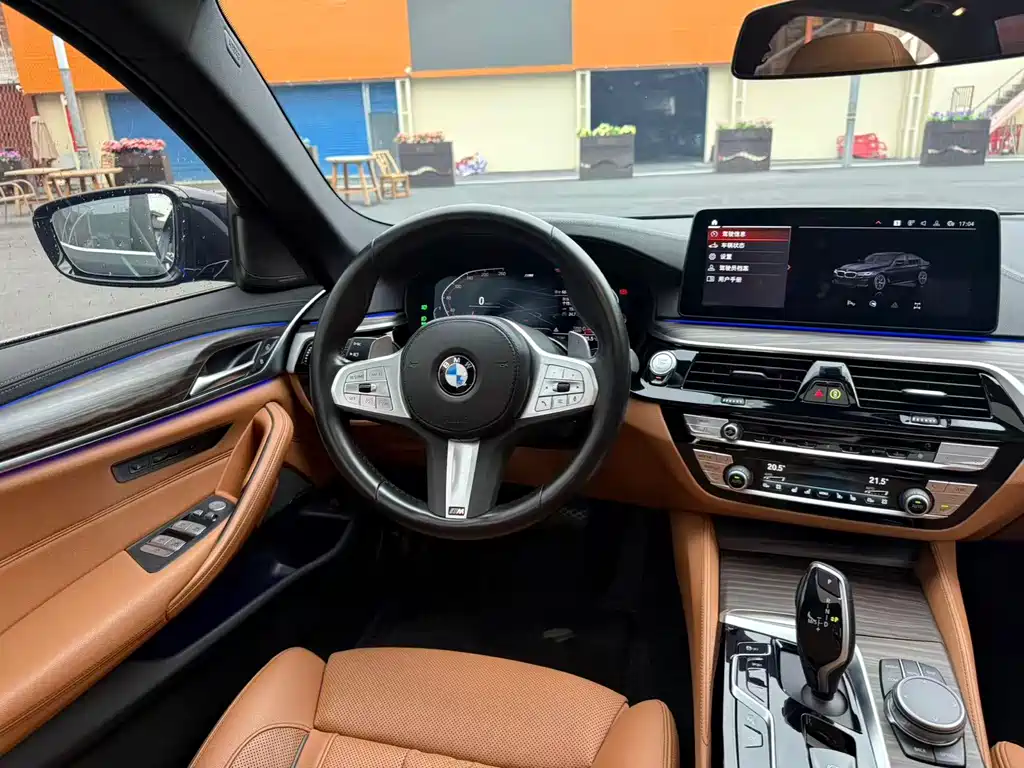 BMW 5 Series 2023 530Li Exclusive M Sports Package купить на сайте DeffCars