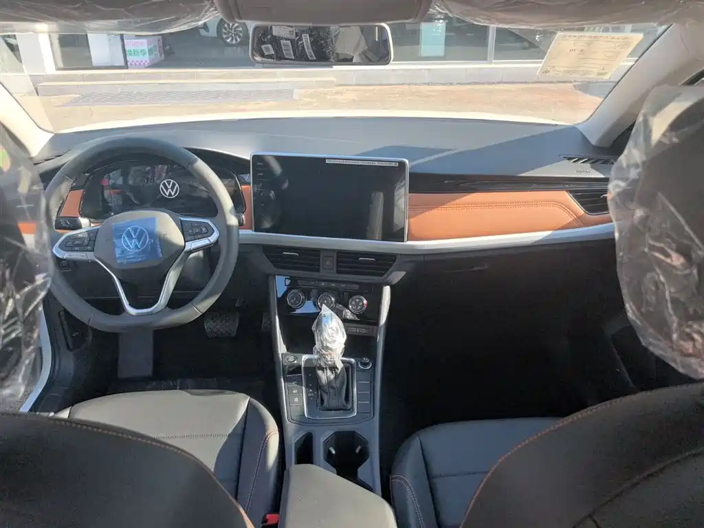 Bora 2026 200TSI DSG Yue Xing Navigation Edition купить на сайте DeffCars