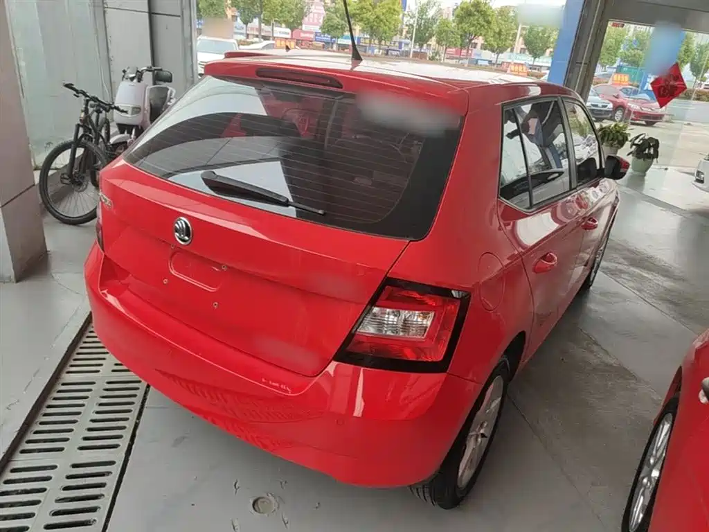 Fabia 2017 1.4L automatic car version купить на сайте DeffCars