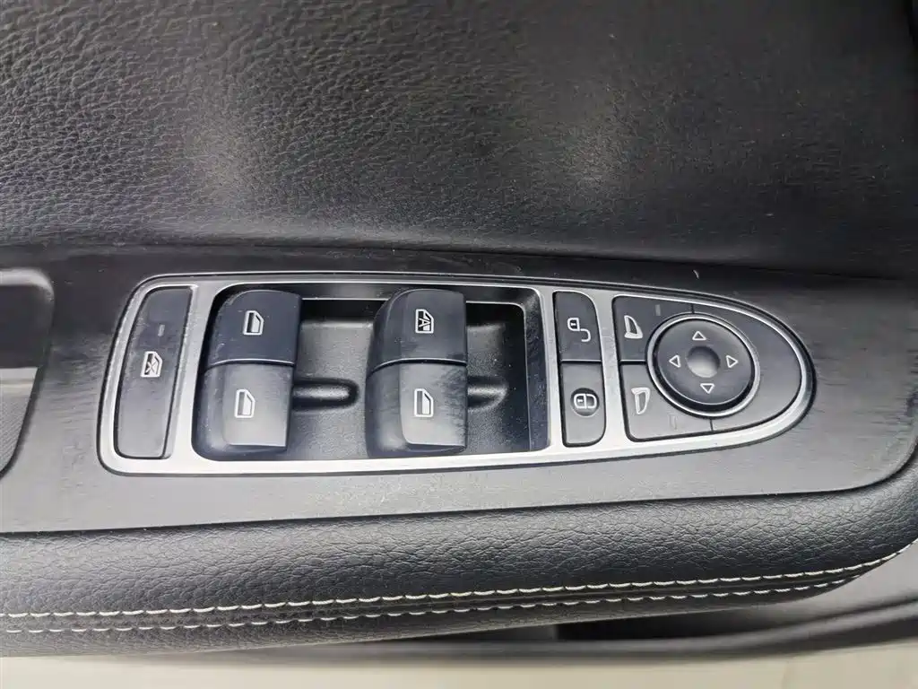 Song MAX 2019 1.5T automatic smart connected Ruiyi type 6 seats National V купить на сайте DeffCars