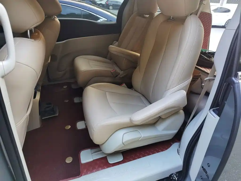 Buick GL8 2022 Land Business Class 652T Comfort купить на сайте DeffCars