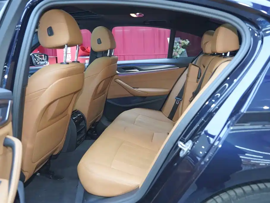 BMW 5 Series imported 2022 facelift 525i M sports package купить на сайте DeffCars
