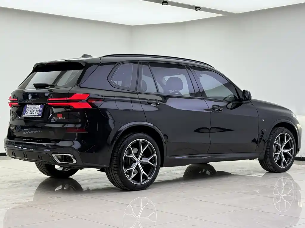 BMW X5 2023 xDrive 30Li Exclusive M Sports Package купить на сайте DeffCars