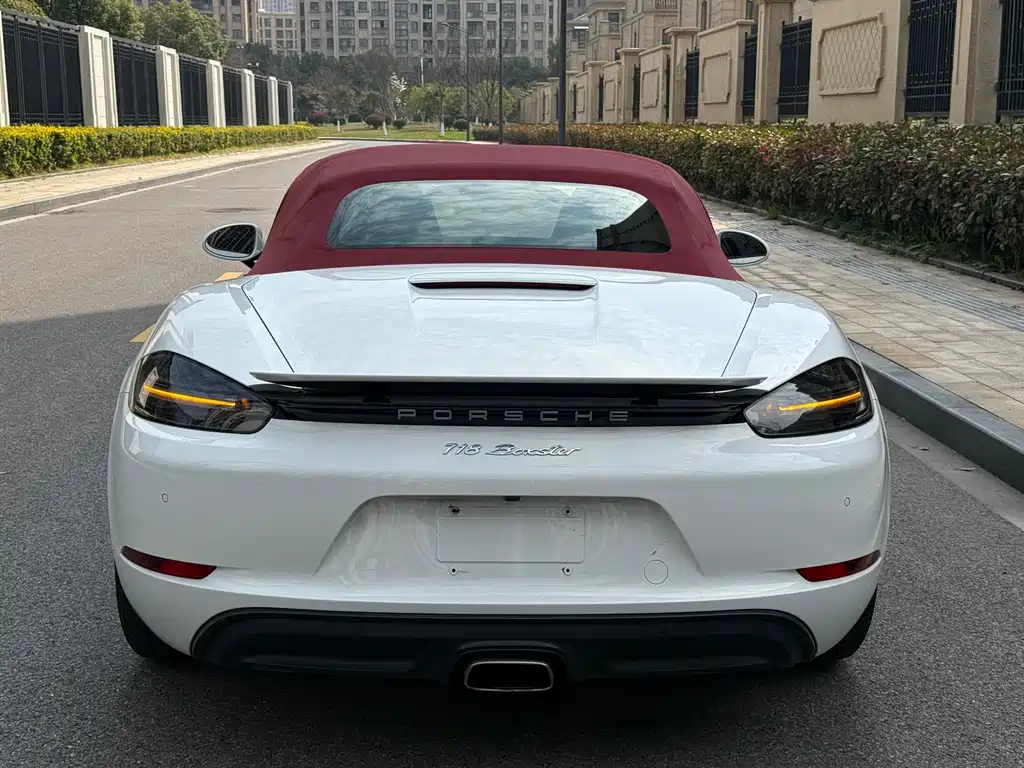 Porsche 718 2018 Boxster 2.0T купить на сайте DeffCars