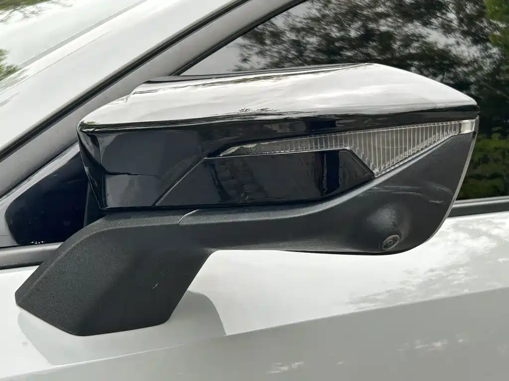Changan UNI-V 2022 1.5T sports version купить на сайте DeffCars
