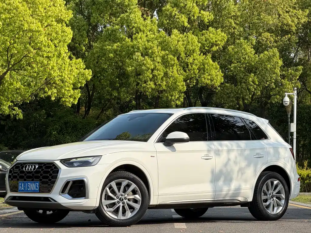 Audi Q5L 2022 40T luxury and dynamic model купить на сайте DeffCars