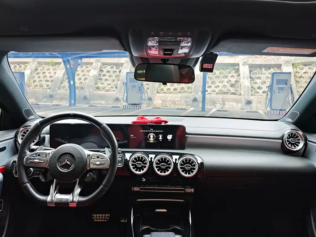 Mercedes-Benz A-Class AMG 2023 AMG A 35 L 4MATIC купить на сайте DeffCars