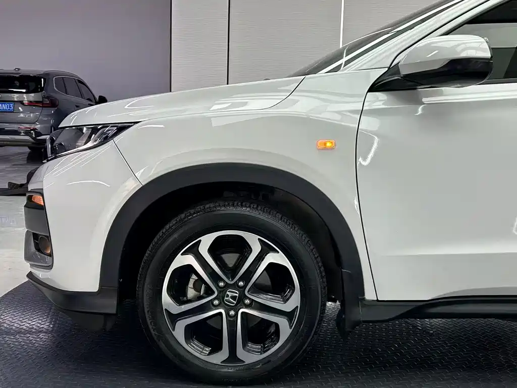 Honda XR-V 2022 1.5L CVT Obsidian Edition купить на сайте DeffCars
