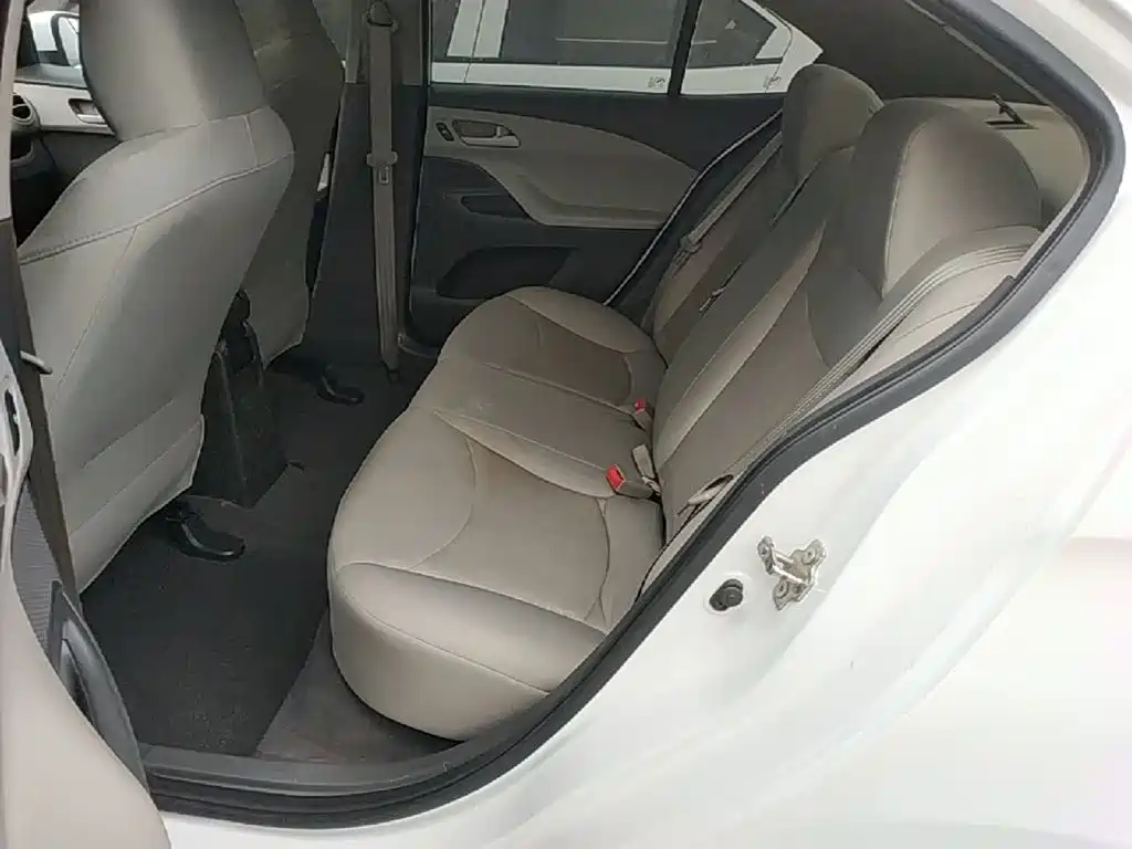 Sail 2015 Sail 3 1.5L manual ideal sunroof version купить на сайте DeffCars