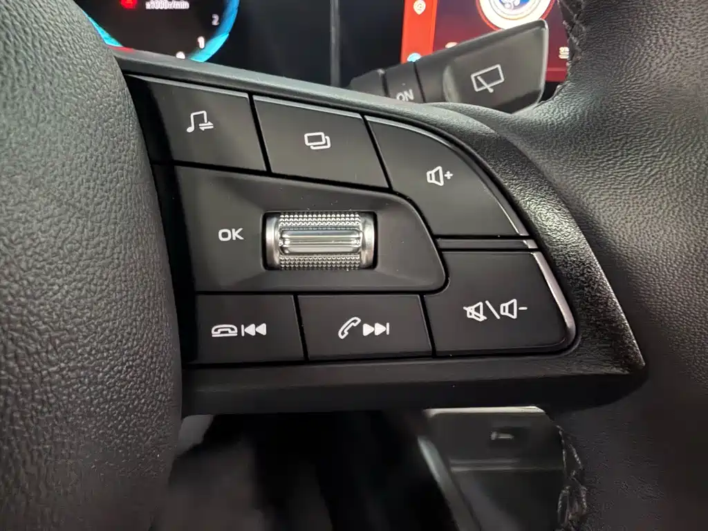 Changan CS35 PLUS 2022 Blue Whale NE 1.4T DCT luxury model купить на сайте DeffCars