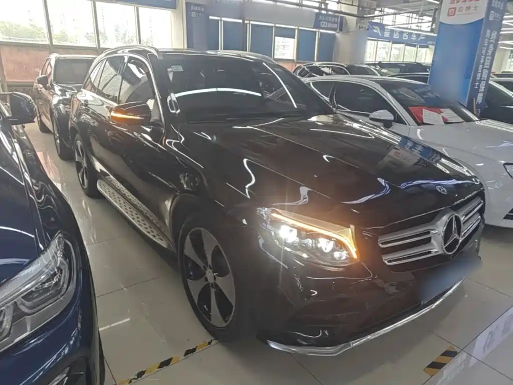 Mercedes GLC 2018 Modification 300 4MATIC Dynamic купить на сайте DeffCars