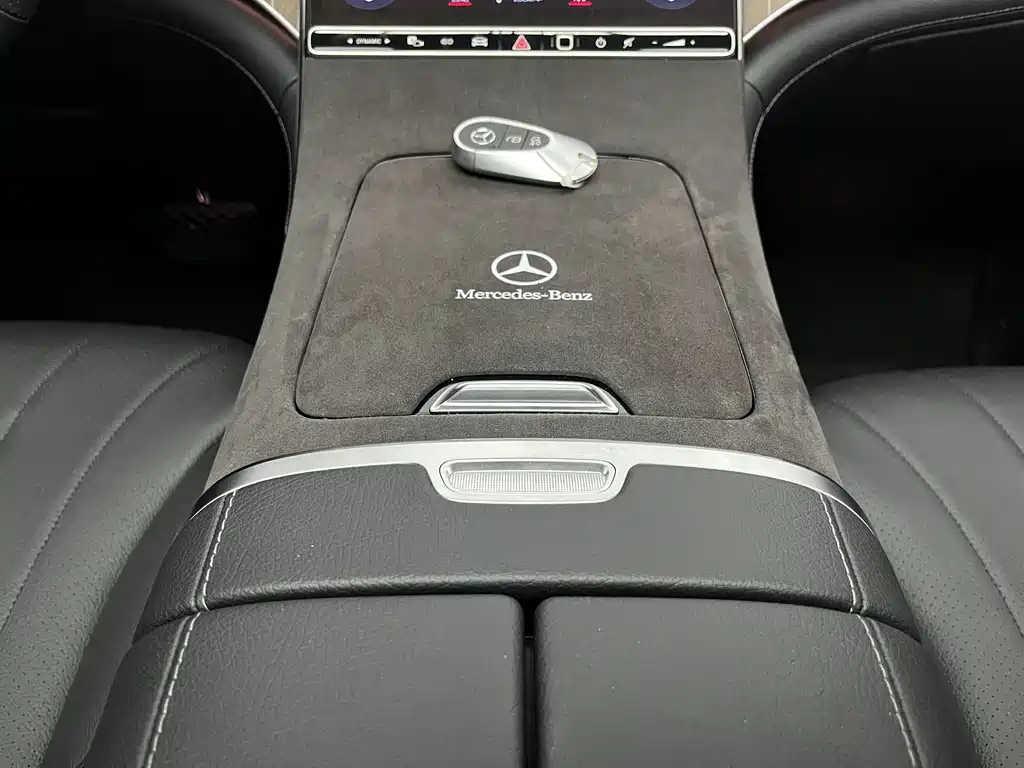 Mercedes-Benz EQE 2022 350 Luxury Edition купить на сайте DeffCars
