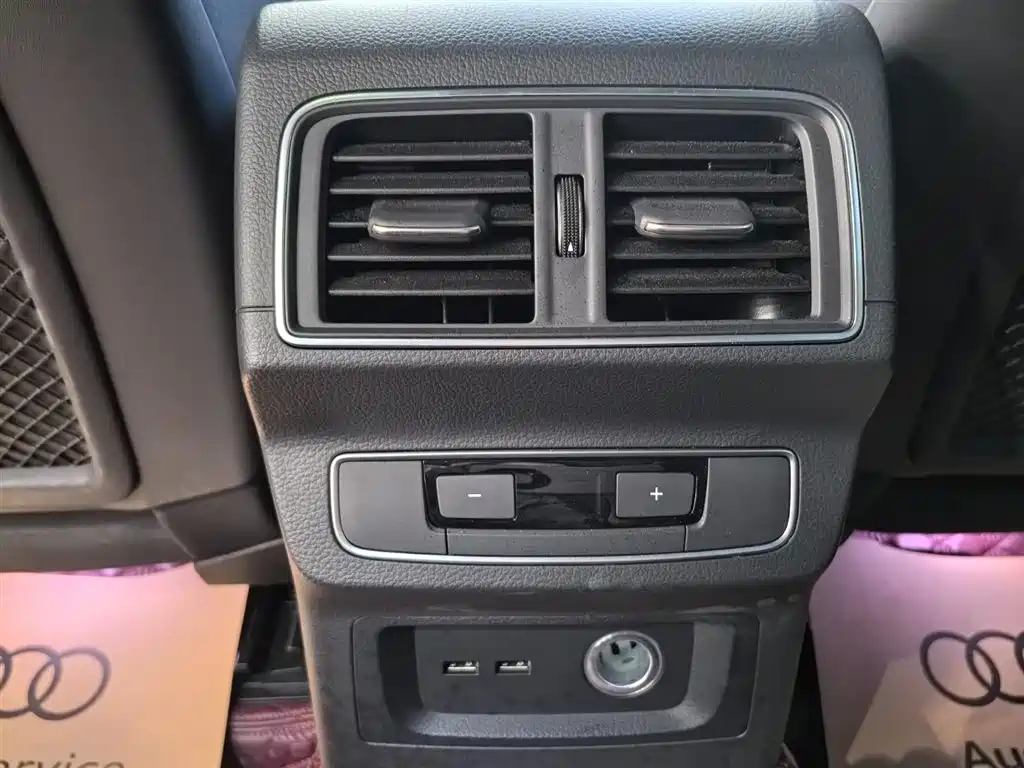 Audi Q5L 2022 facelift 40T luxury and dynamic model купить на сайте DeffCars