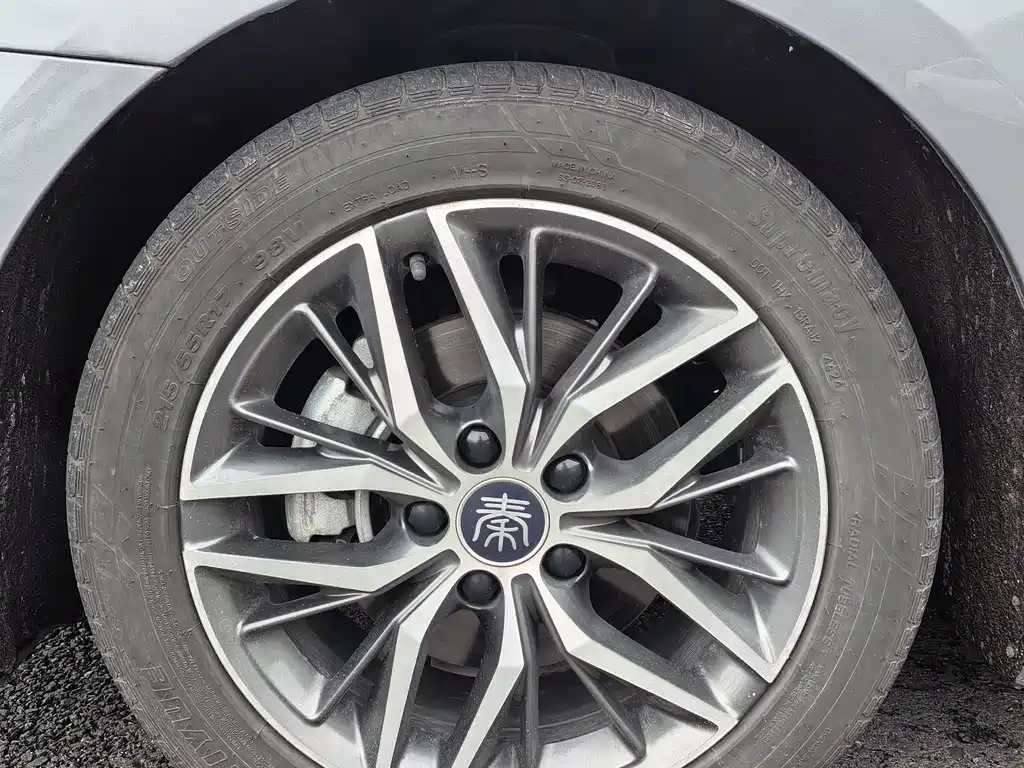 Qin PLUS 2021 DM-i 55KM flagship model купить на сайте DeffCars