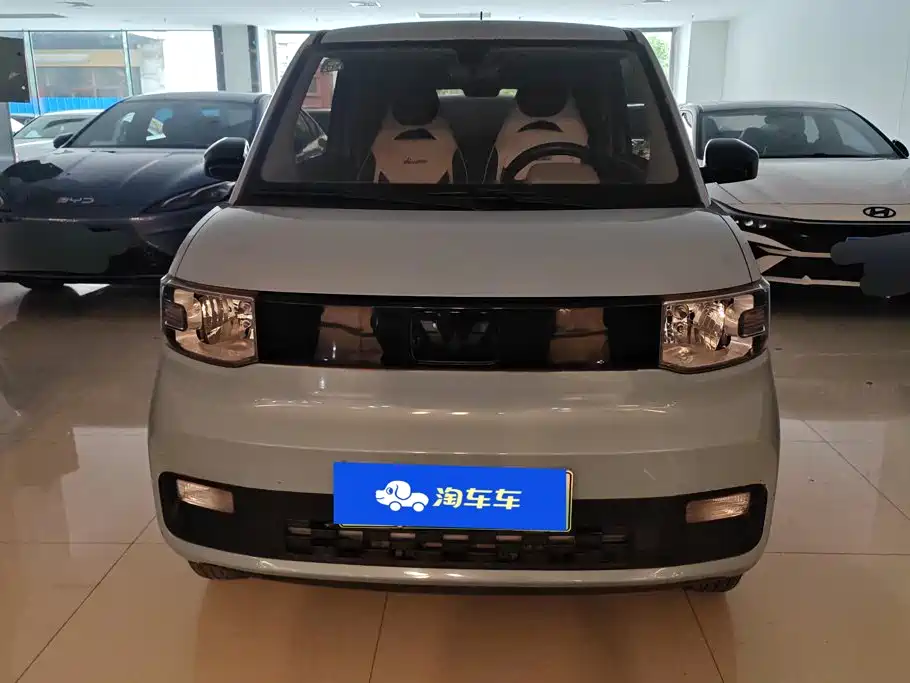 Hongguang MINIEV 2022 Freestyle Lithium Iron Phosphate купить на сайте DeffCars