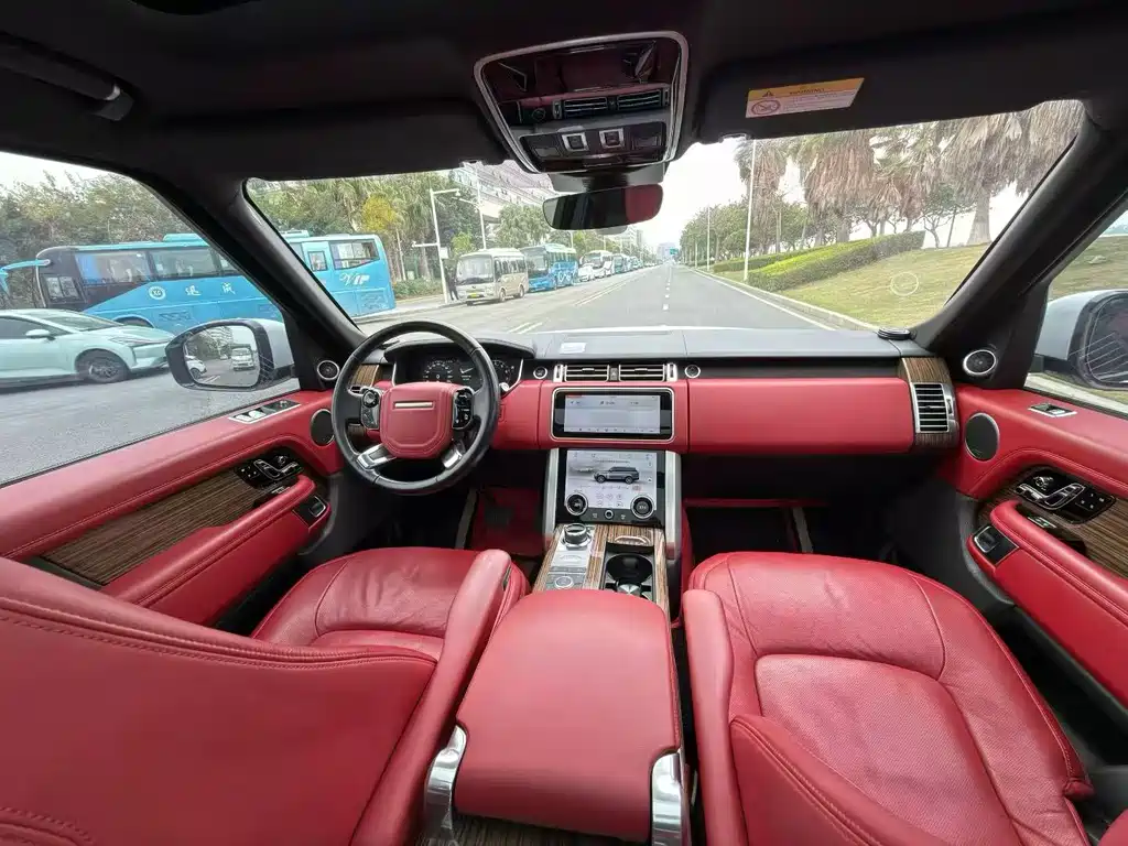 Range Rover 2018 3.0 SC V6 Vogue SE Genesis Extended Edition купить на сайте DeffCars