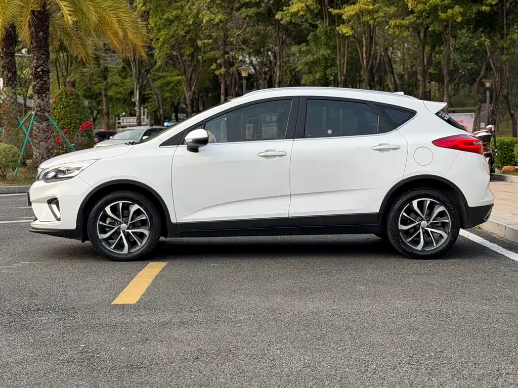 Emgrand GS 2019 1.4T CVT Ya купить на сайте DeffCars